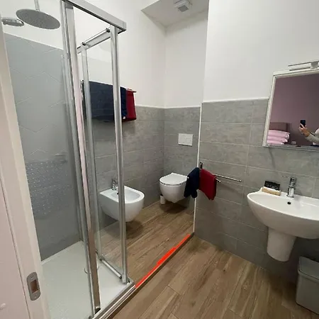 Notti Serene Centro, Parcheggio Vicino Montesilvano Marina